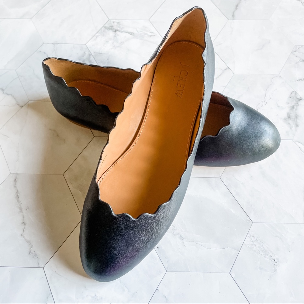 J Cew Scalloped Black Leather Flats size 8